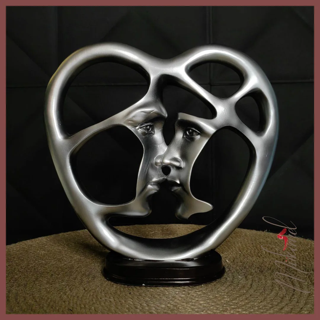 Spiritually connecting with someone may feel like finding your missing puzzle piece, this sculpture combines of two lovers
